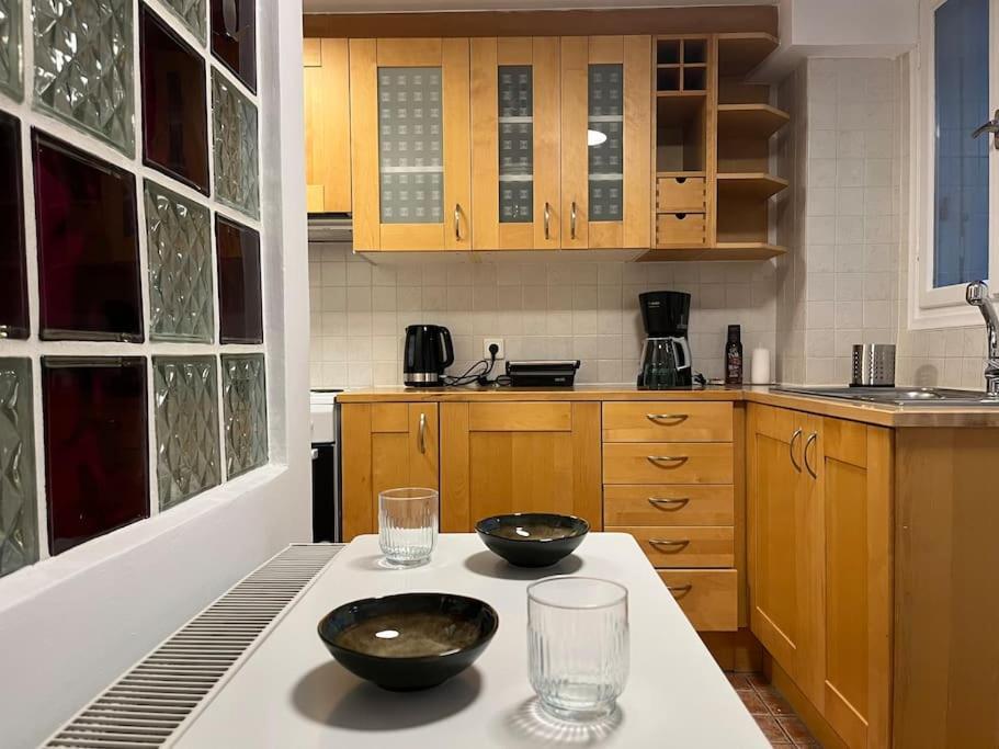 Cute Apartment At The Foot Of Lycabettus Hill 雅典 外观 照片